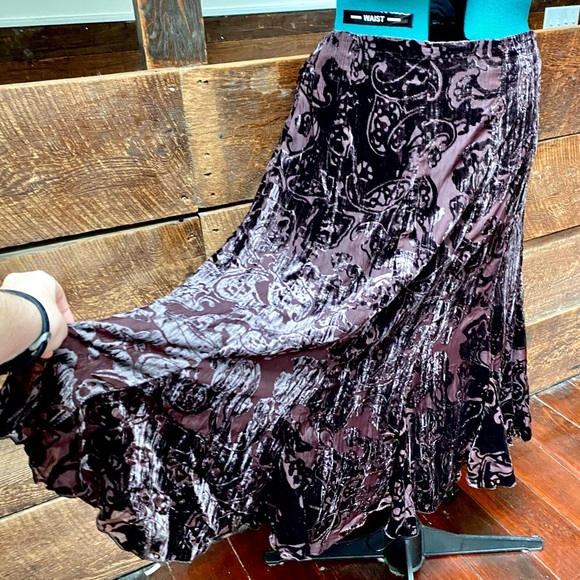 Coldwater Creek Burnt Velvet Flowy Brown Whimsigoth Skirt - Picture 3 of 9